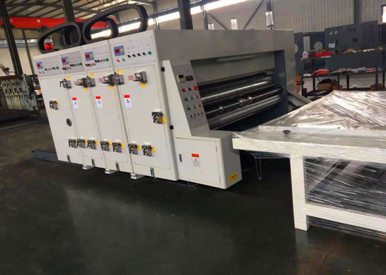 China El vínculo semi automático Slotter de la impresora cuatro de la tinta de Flexo muere máquina del cortador 1 año Waranty proveedor